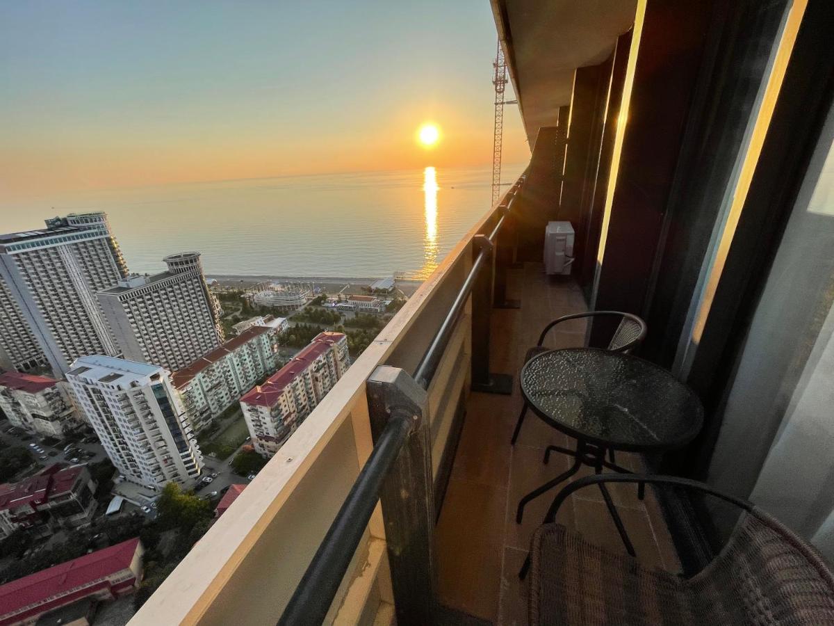 Orbi City Suite Batumi Luaran gambar